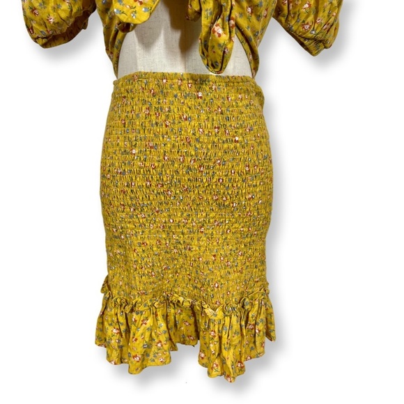 Sabo Skirt Adelia Cutout Tie Smocked Puff Sleeve Ditsy Floral Dress - Picture 6 of 11